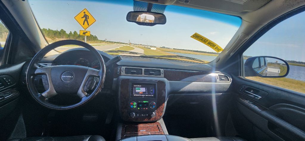 2012 GMC Yukon Image 12