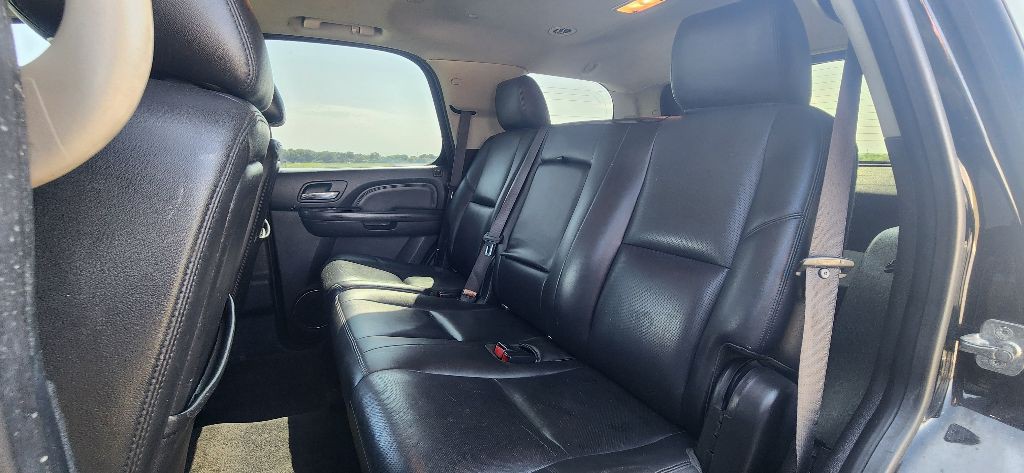 2012 GMC Yukon Image 17