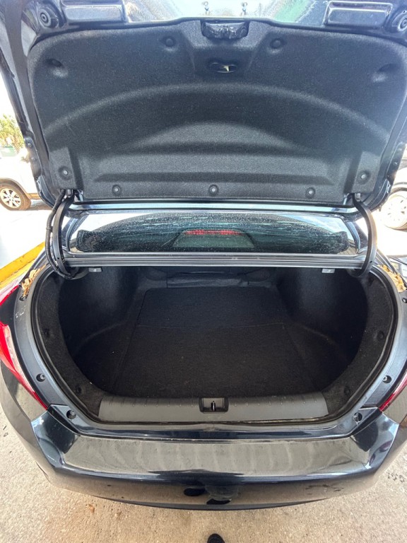 2019 Honda Civic Image 6