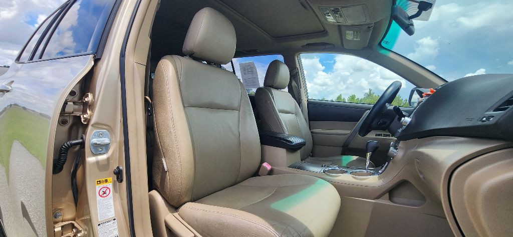 2009 Toyota Highlander Image 21