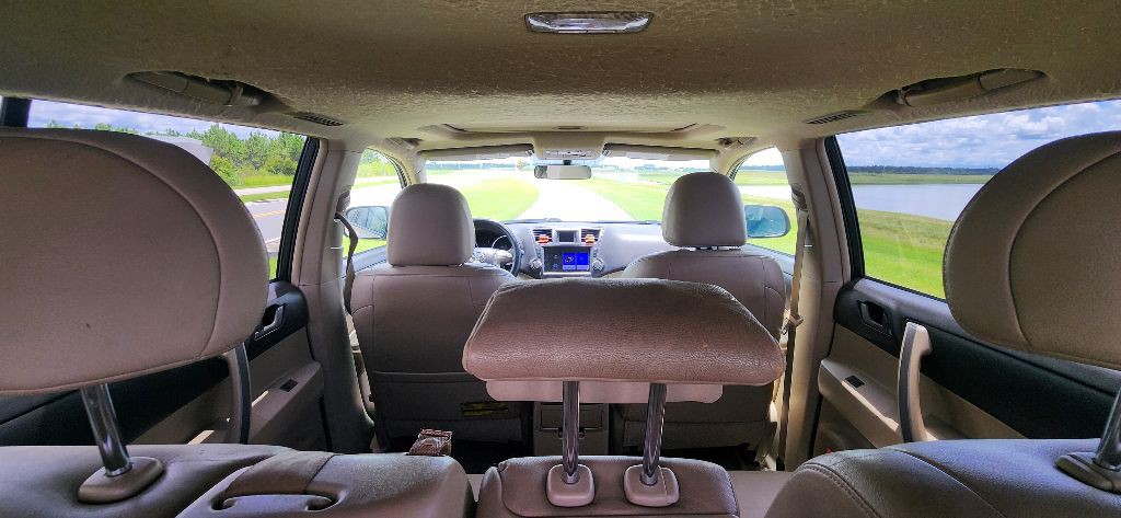 2009 Toyota Highlander Image 28