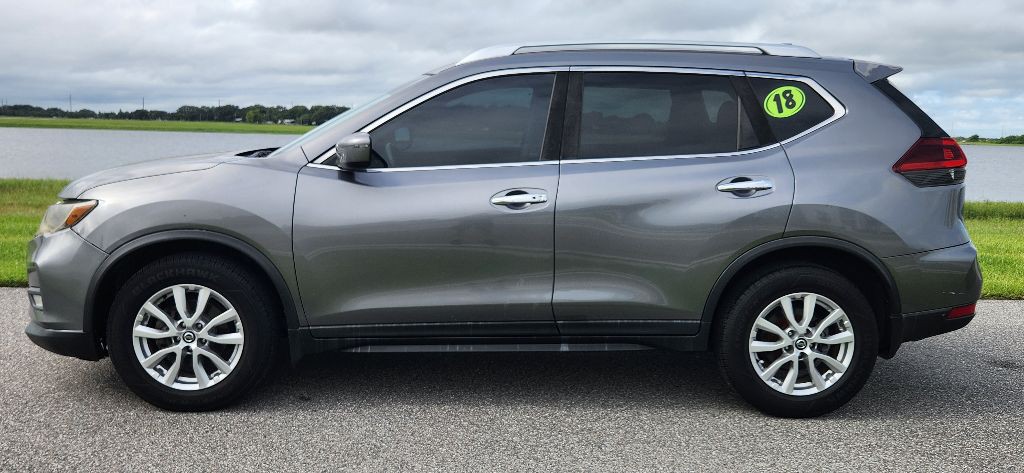 2018 Nissan Rogue Image 8