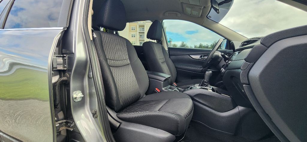 2018 Nissan Rogue Image 20