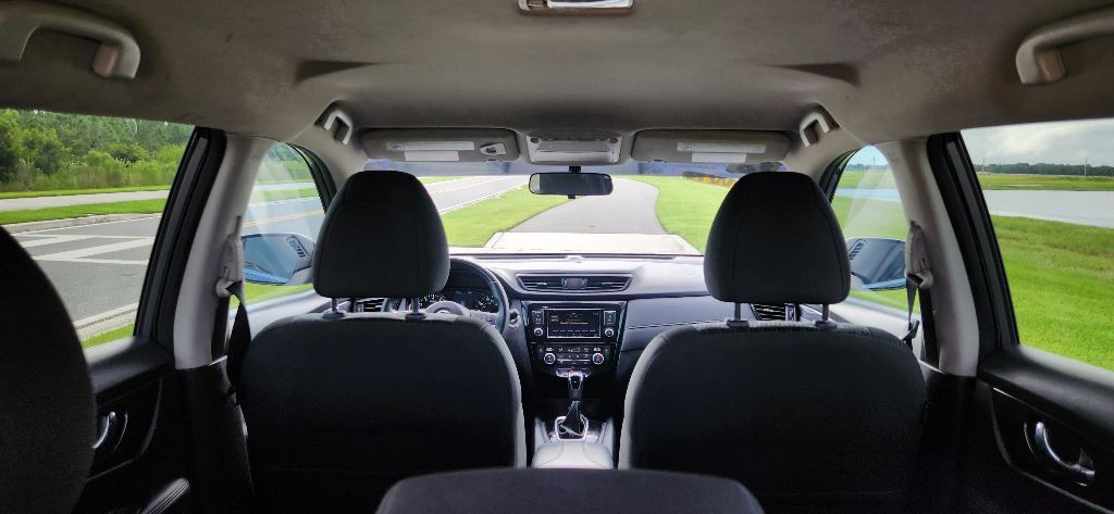 2018 Nissan Rogue Image 26