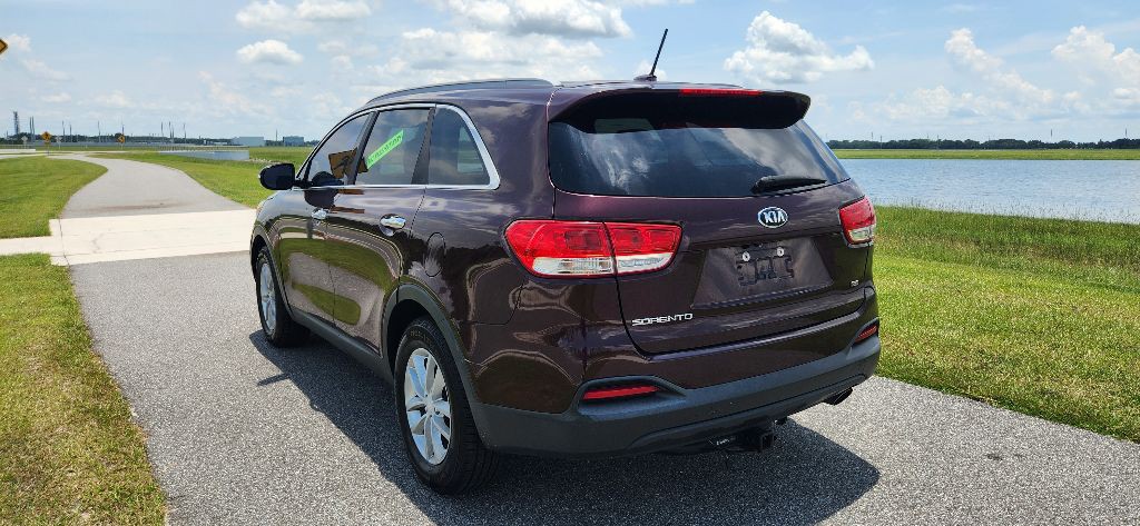 2017 Kia Sorento Image 7