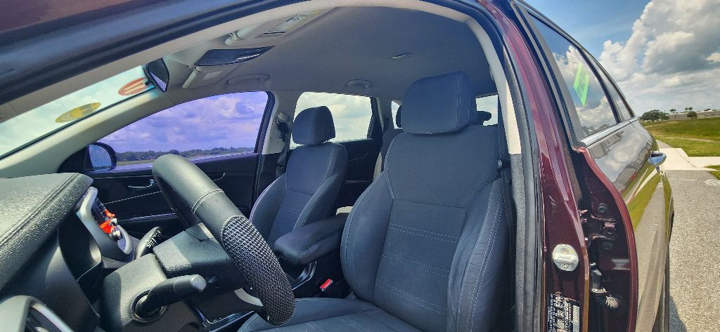 2017 Kia Sorento Image 11