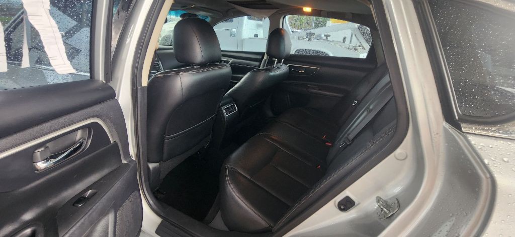 2017 Nissan Altima Image 15