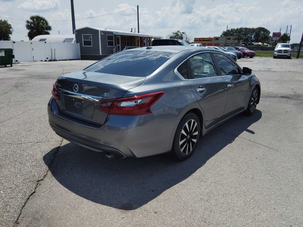 2018 Nissan Altima Image 3