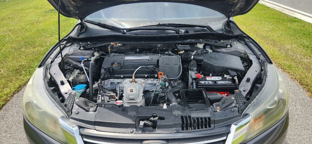 2015 Honda Accord Image 26
