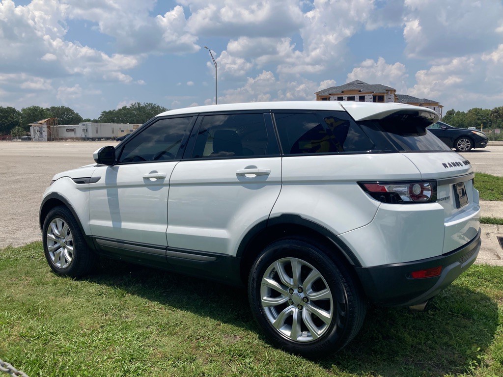 2015 Land Rover Range Rover Evoque Image 3