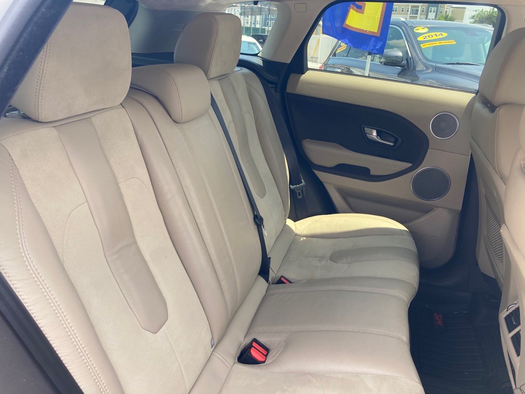 2015 Land Rover Range Rover Evoque Image 16