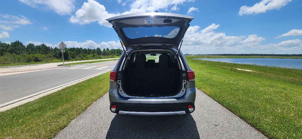 2018 Mitsubishi Outlander Image 27