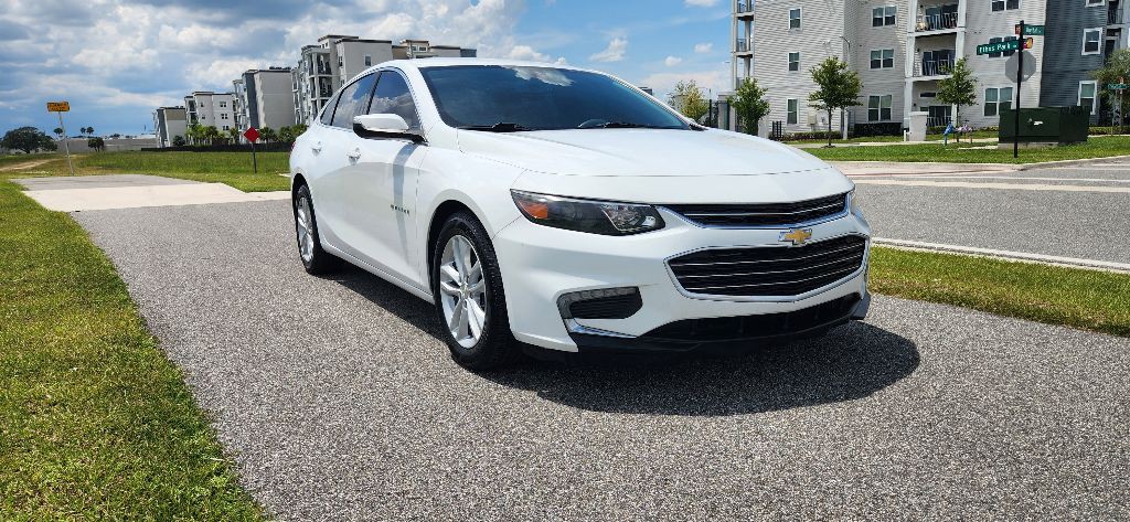 2018 Chevrolet Malibu Image 3