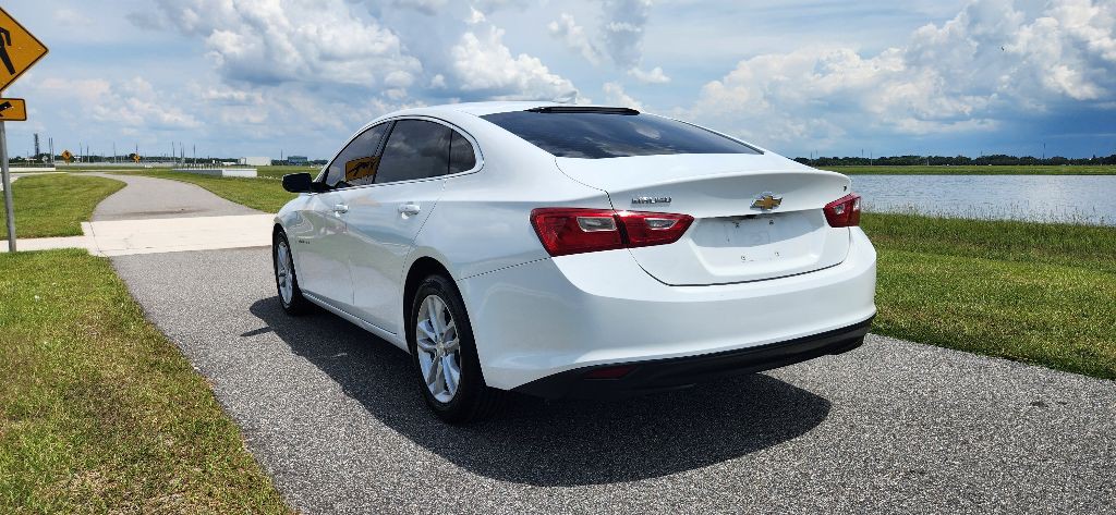 2018 Chevrolet Malibu Image 7
