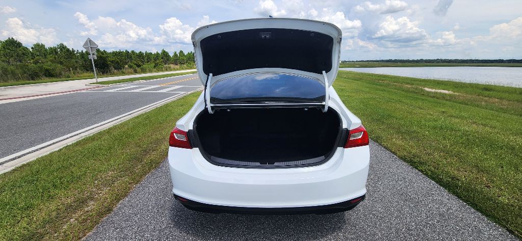 2018 Chevrolet Malibu Image 24