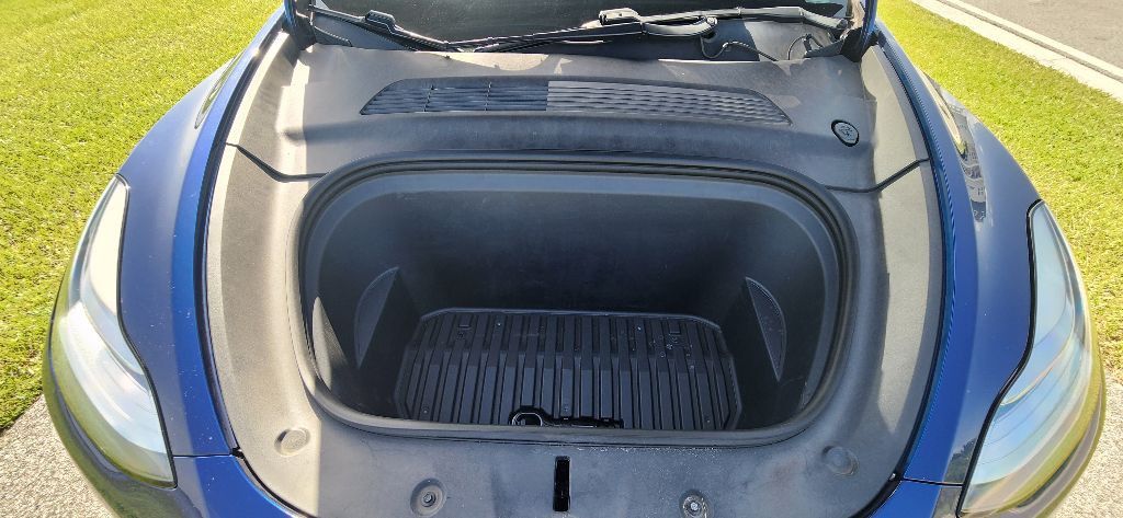 2021 Tesla Model Y Image 27