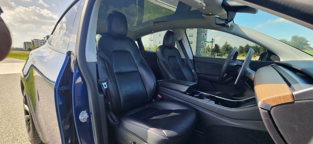 2021 Tesla Model Y Image 19