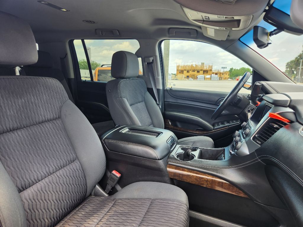 2015 Chevrolet Suburban Image 20