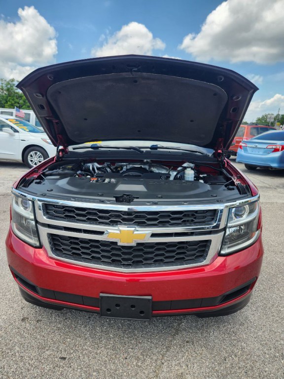 2015 Chevrolet Suburban Image 28