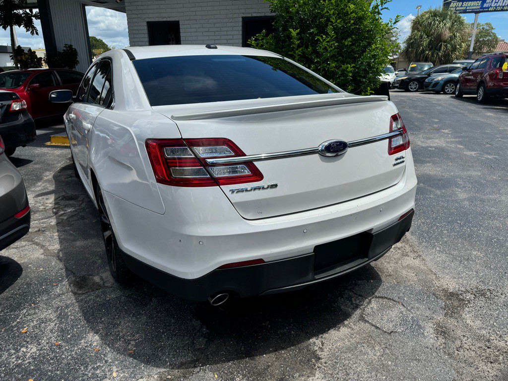 2014 Ford Taurus Image 3