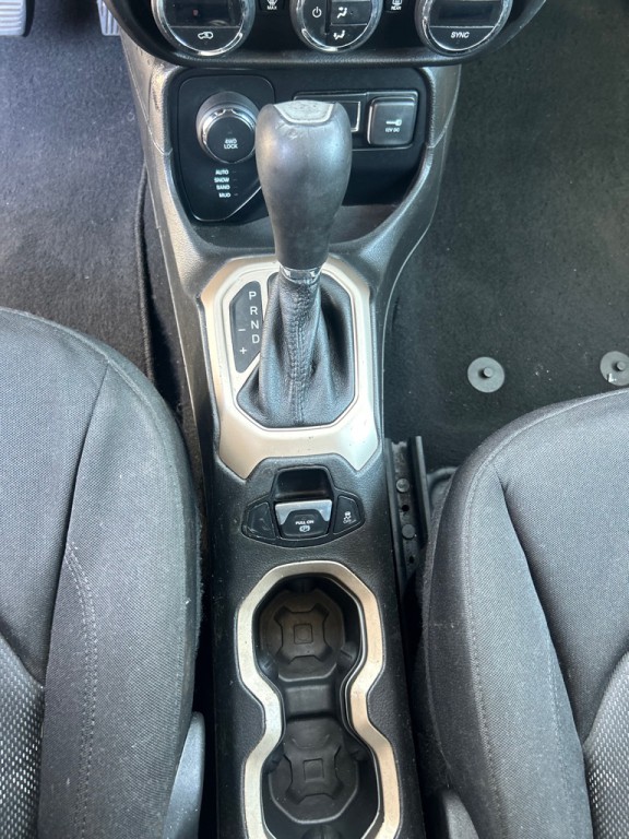 2017 Jeep Renegade Image 7