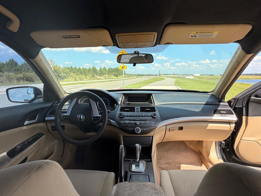 2012 Honda Accord Image 16