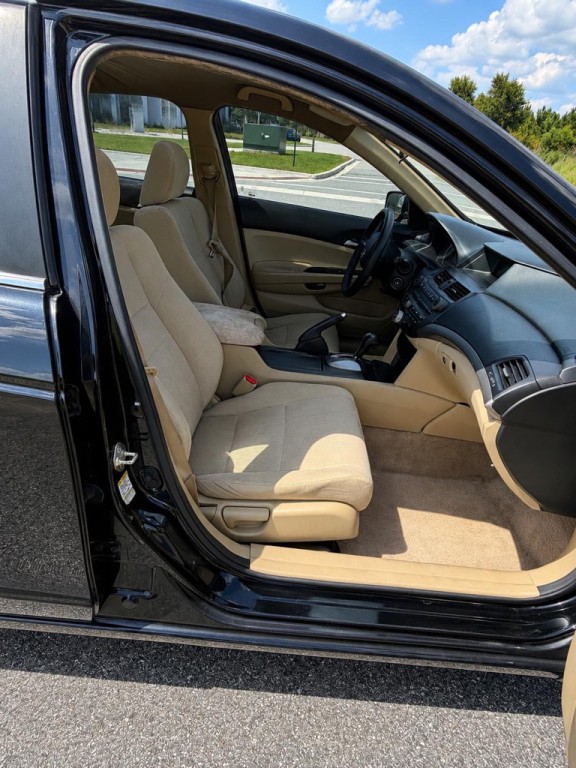 2012 Honda Accord Image 23