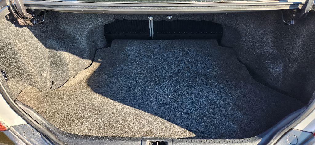 2012 Toyota Camry Image 25