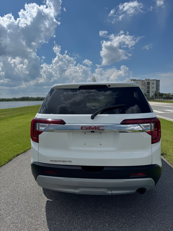 2021 GMC Acadia Image 4