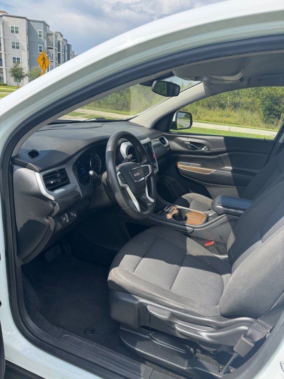 2021 GMC Acadia Image 15