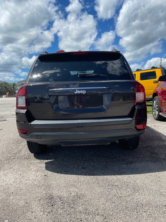 2014 Jeep Compass Image 2