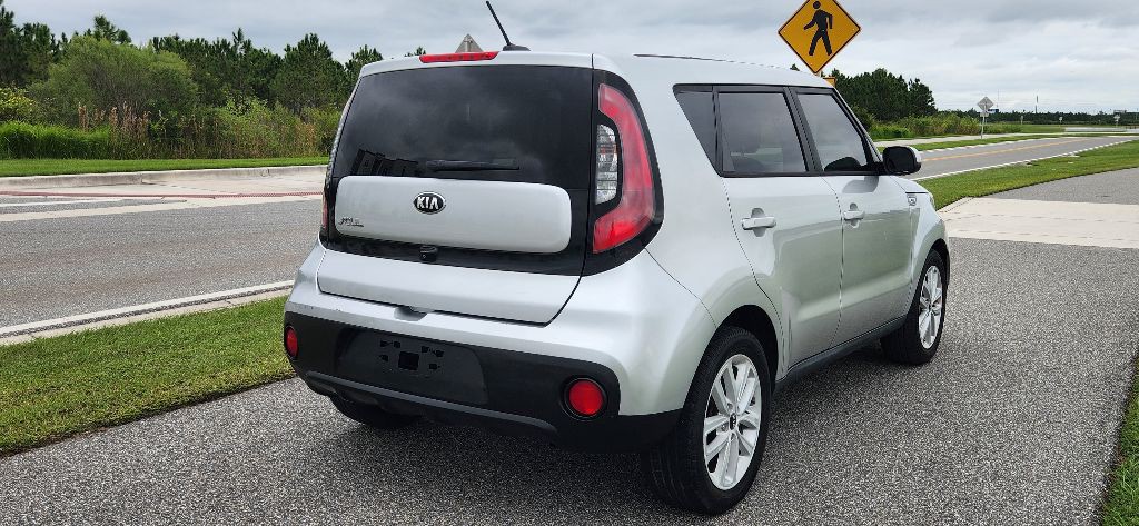 2017 Kia Soul Image 5