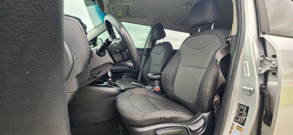 2017 Kia Soul Image 11