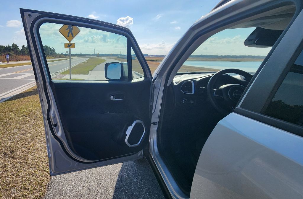 2020 Jeep Renegade Image 9