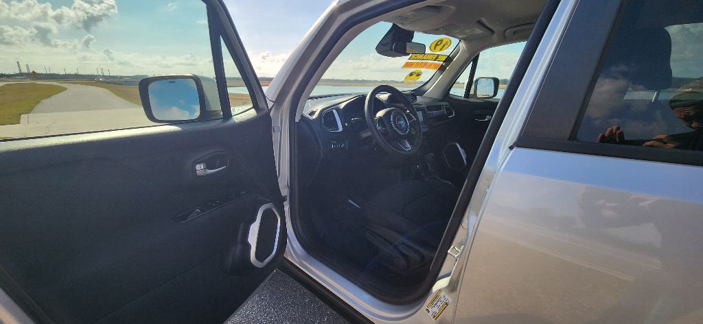 2020 Jeep Renegade Image 10