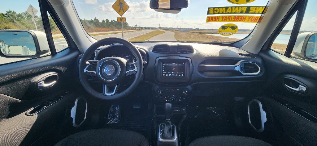 2020 Jeep Renegade Image 12