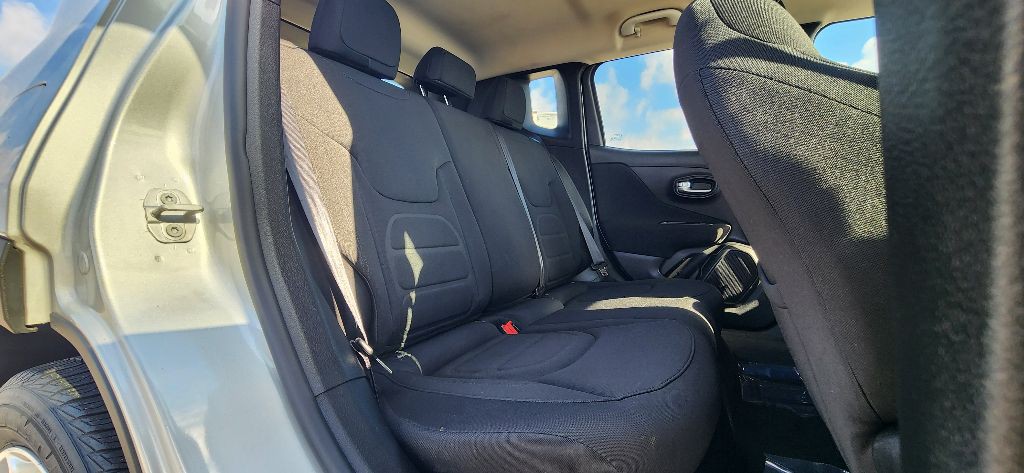 2020 Jeep Renegade Image 23