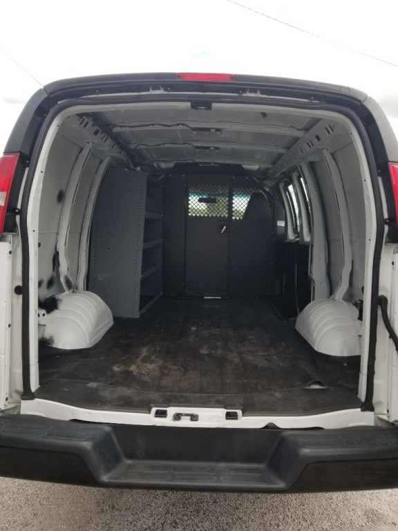 2019 Chevrolet Express Image 8