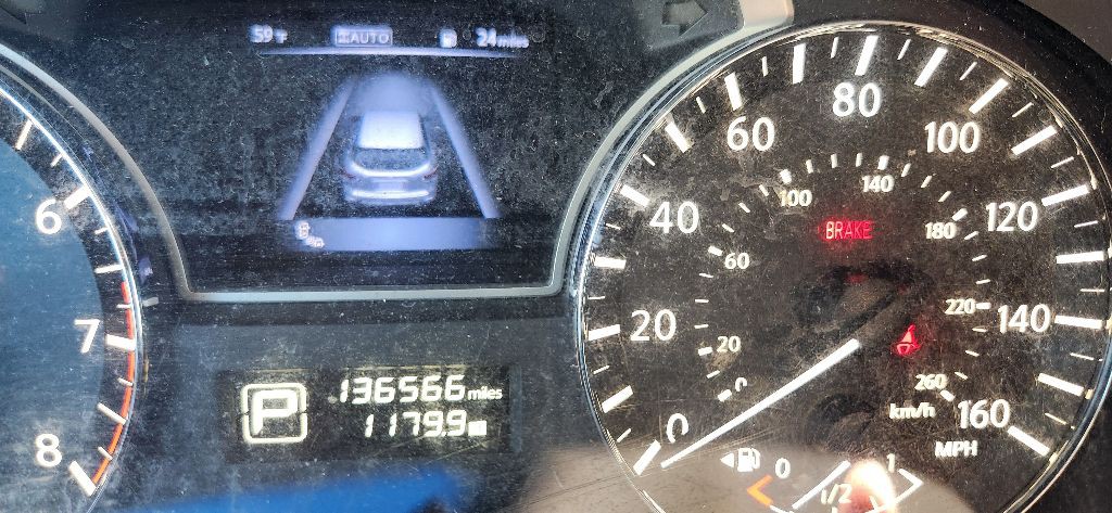 2015 Nissan Pathfinder Image 14