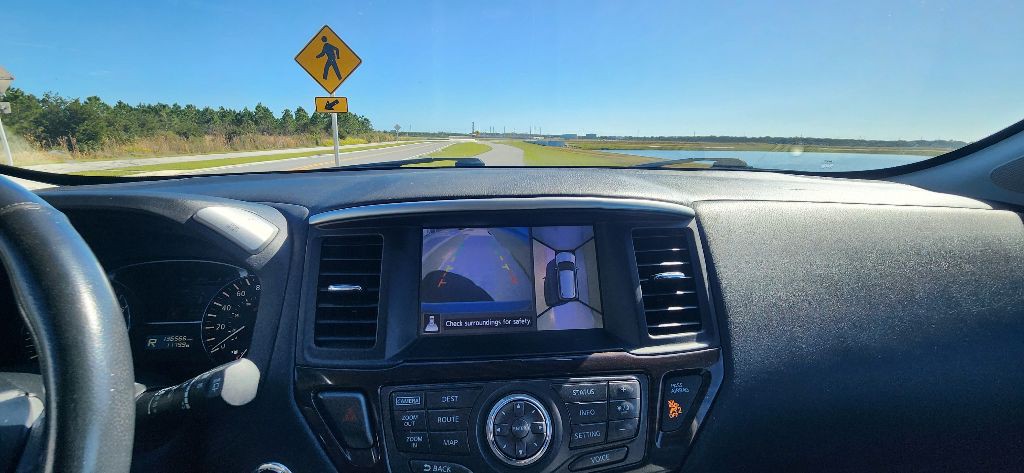 2015 Nissan Pathfinder Image 15