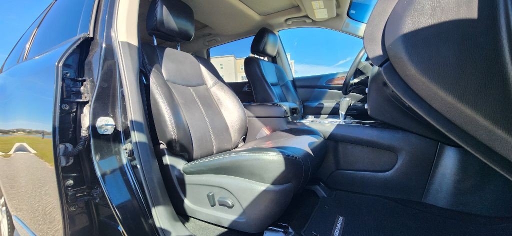 2015 Nissan Pathfinder Image 22