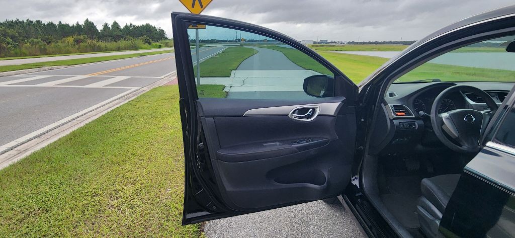 2014 Nissan Sentra Image 9