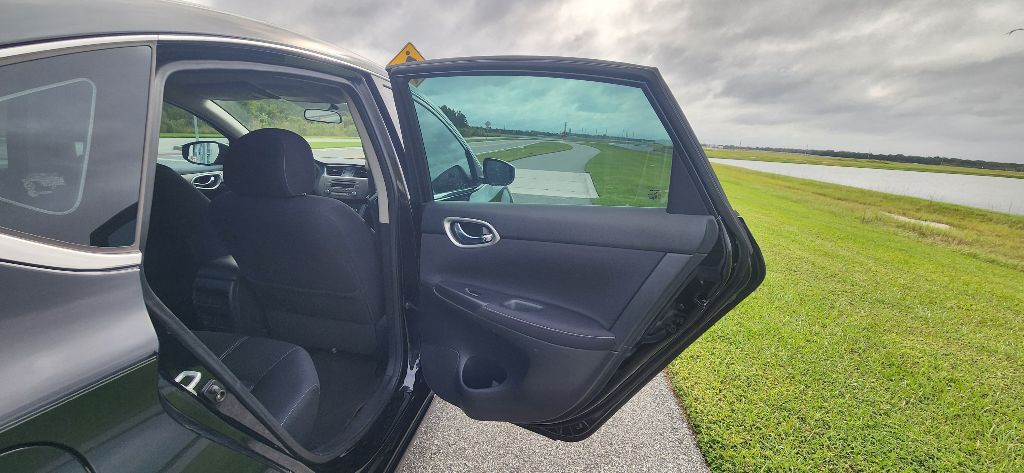 2014 Nissan Sentra Image 19
