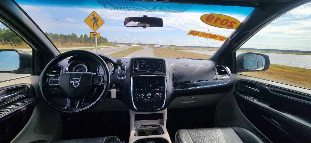 2019 Dodge Grand Caravan Image 12
