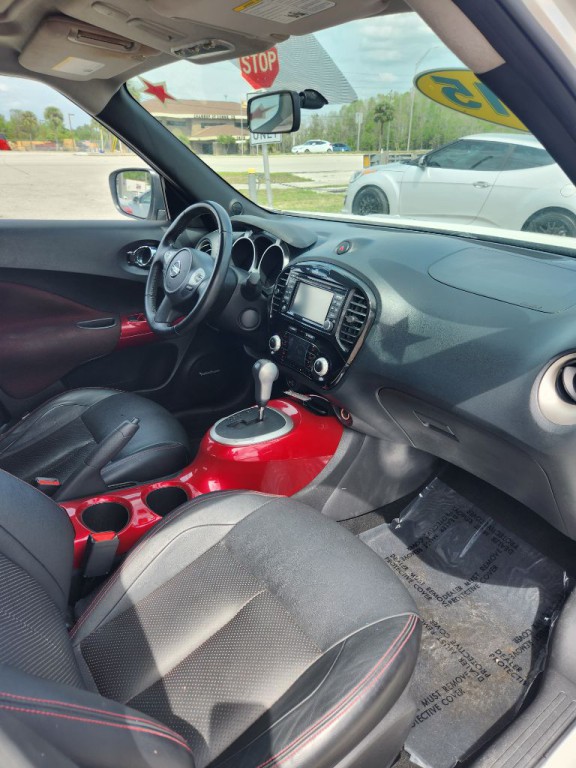 2015 Nissan Juke Image 16