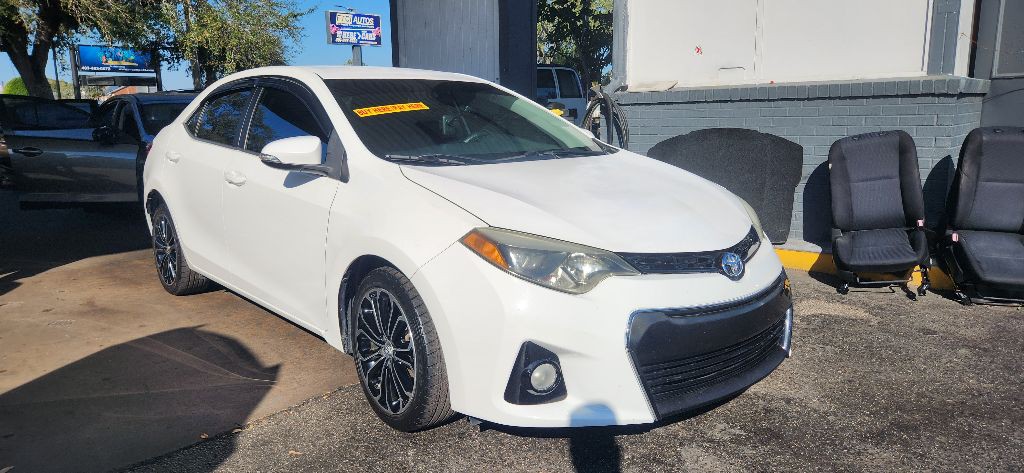 2013 Toyota Corolla Image 13