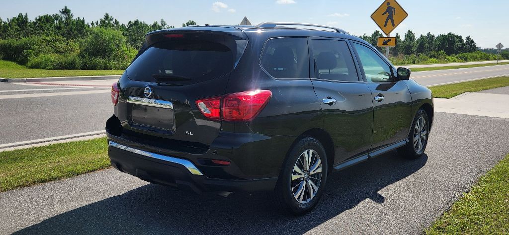 2019 Nissan Pathfinder Image 5