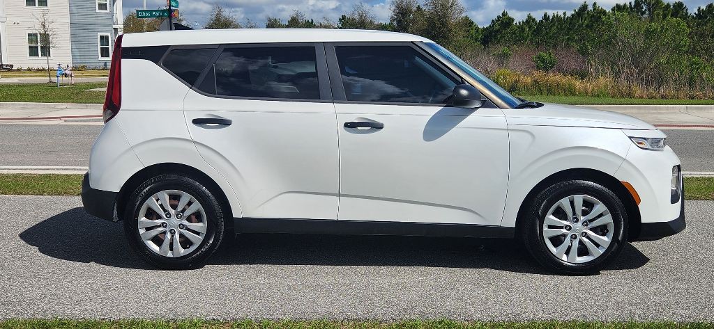 2020 Kia Soul Image 4