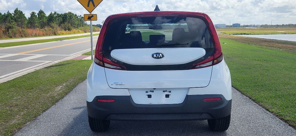2020 Kia Soul Image 6