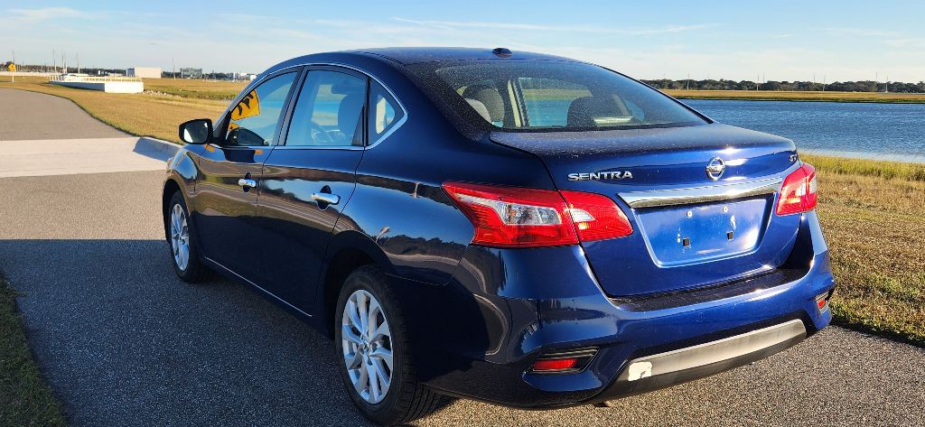 2018 Nissan Sentra Image 7